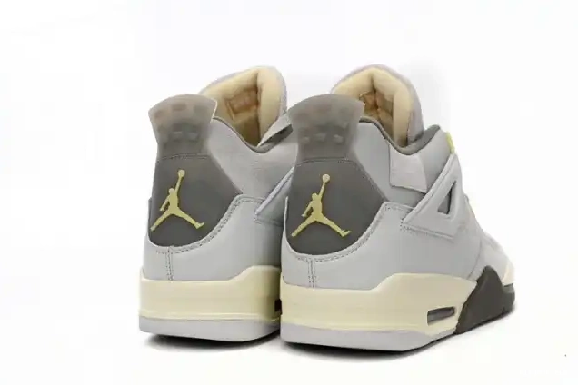 4 Photon Retro Dust Craft SE Jordan DV3742-021 0502